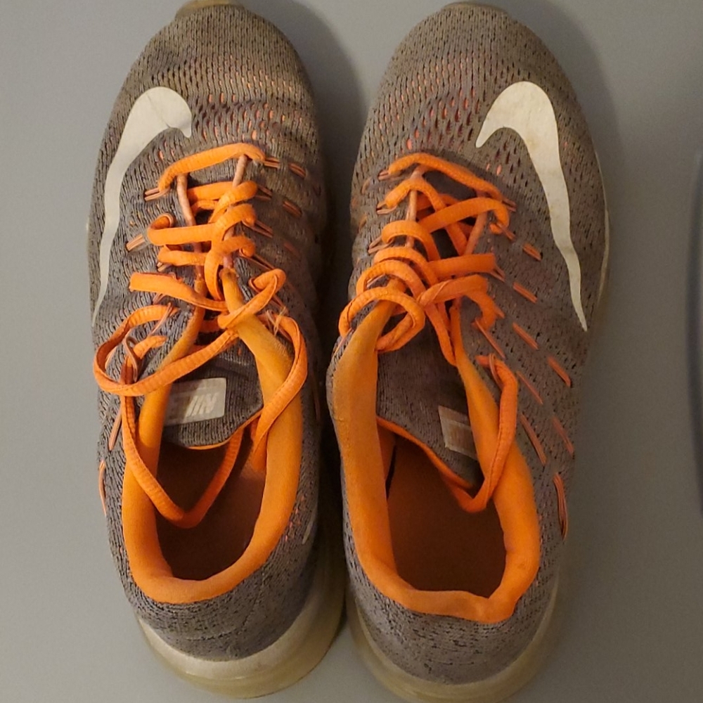 Boys nike shoes